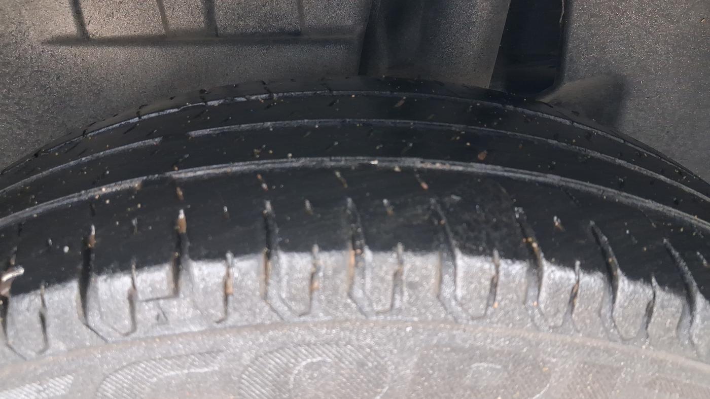 2019 Maruti Dzire VXI, Petrol, Manual, 55,588 km, Left Rear Tyre Tread