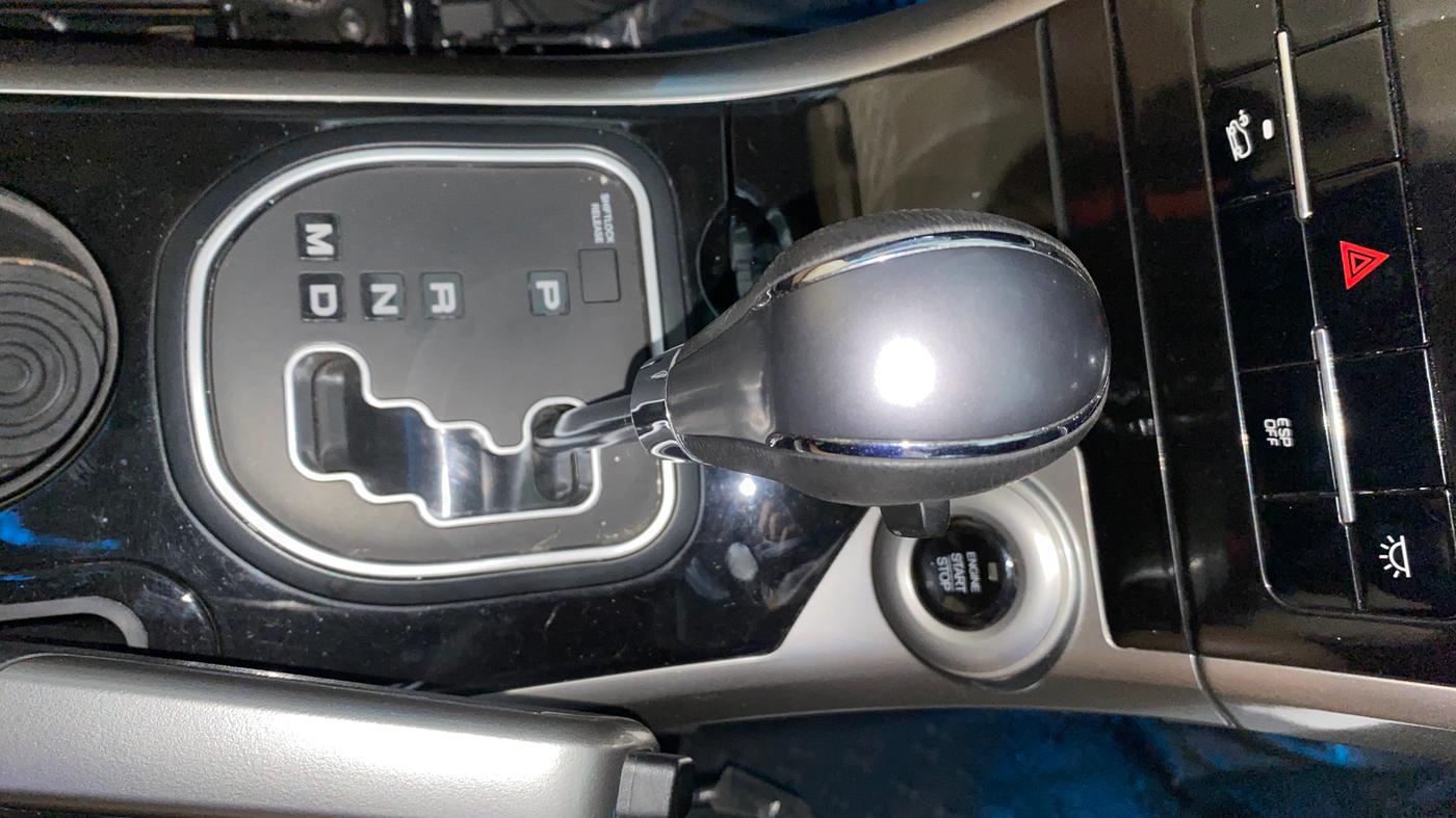2021 Mahindra XUV500 W7 AT, Diesel, Automatic, 10,547 km, Gear Lever