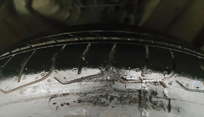 2020 KIA SELTOS GTX PLUS DCT 1.4 PETROL, Petrol, Automatic, 69,197 km, Right Front Tyre Tread