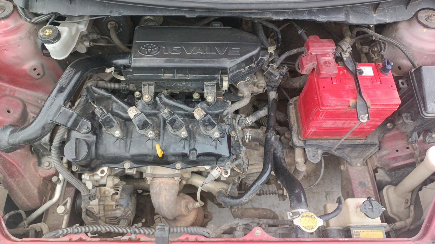 2014 Toyota Etios CROSS 1.2 G, Petrol, Manual, 96,562 km, Engine View