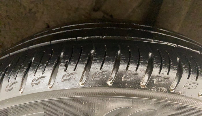 2019 Hyundai VENUE SX PLUS 1.0 TURBO DCT, Petrol, Automatic, 30,332 km, Left Rear Tyre Tread