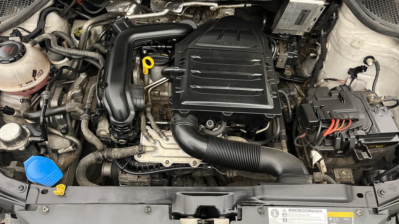 2020 Skoda Rapid ACTIVE 1.0 TSI, Petrol, Manual, 67,815 km, Engine View