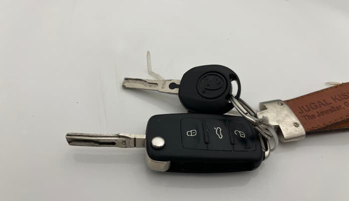 2020 Skoda Rapid ACTIVE 1.0 TSI, Petrol, Manual, 67,815 km, Key Close Up