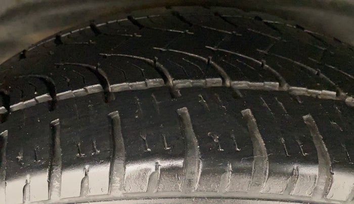 2018 Tata Hexa Varicor 400 XTA, Diesel, Automatic, 55,873 km, Left Rear Tyre Tread