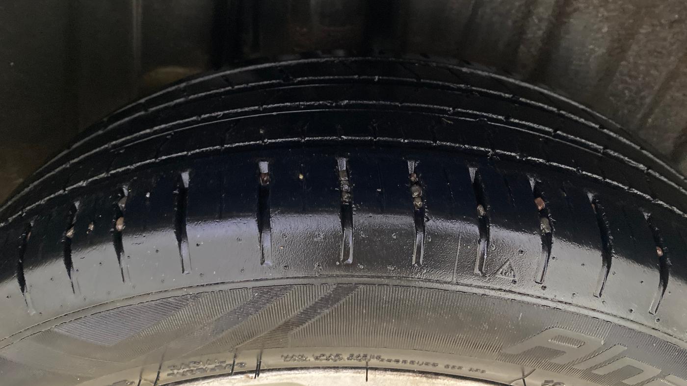 2023 Maruti Baleno  ZETA CNG 1.2L, CNG, Manual, 25,633 km, Right Rear Tyre Tread