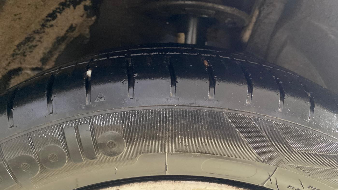 2023 Maruti Baleno  ZETA CNG 1.2L, CNG, Manual, 25,633 km, Right Front Tyre Tread
