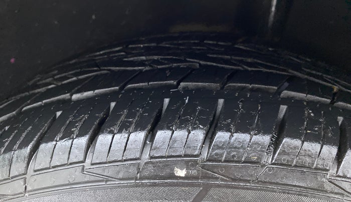 2018 Ford Ecosport 1.5 TITANIUM PLUS TI VCT AT, Petrol, Automatic, 73,699 km, Left Rear Tyre Tread