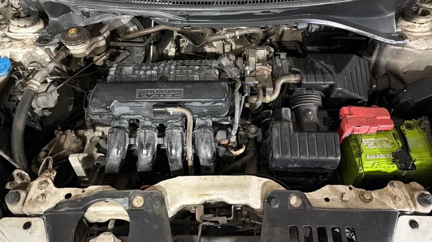 2015 Honda Amaze 1.2L I-VTEC VX, Petrol, Manual, 63,930 km, Engine View