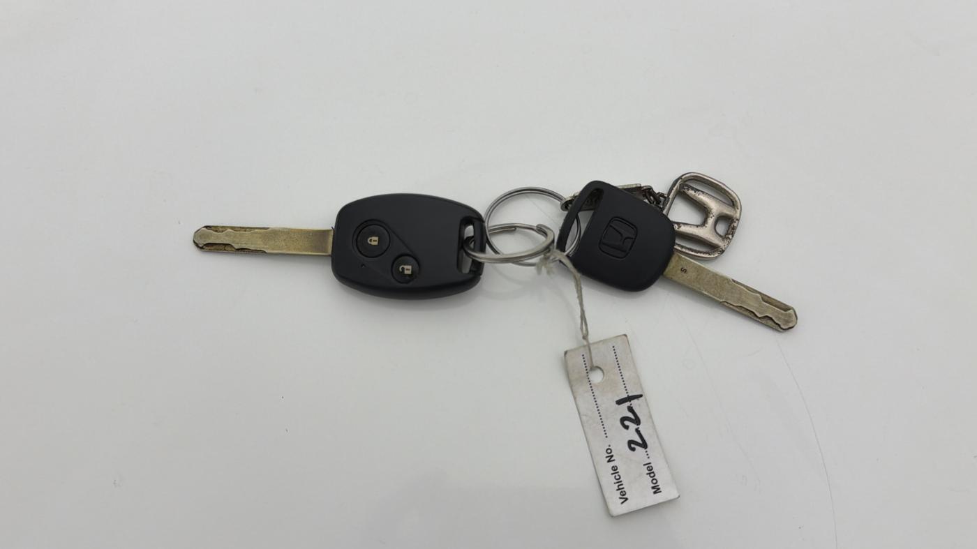 2015 Honda Amaze 1.2L I-VTEC VX, Petrol, Manual, 63,930 km, Key Close Up