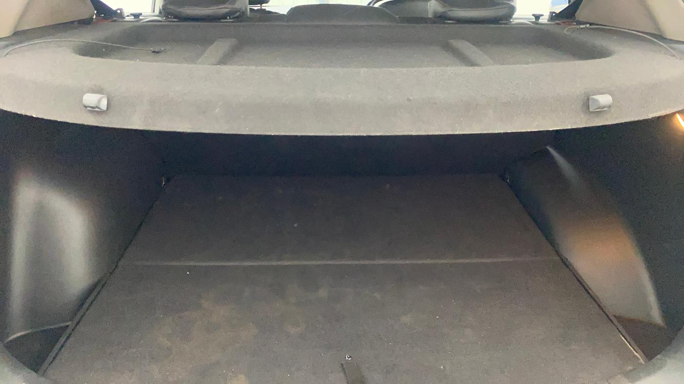 2017 Hyundai Creta SX PLUS 1.6 DIESEL, Diesel, Manual, 72,553 km, Boot Inside