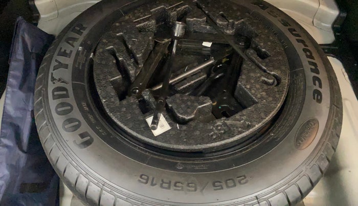 2017 Hyundai Creta SX PLUS 1.6 DIESEL, Diesel, Manual, 72,553 km, Spare Tyre