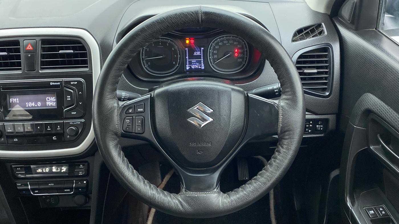 2020 Maruti Vitara Brezza VXI, Petrol, Manual, 40,912 km, Steering Wheel Close Up