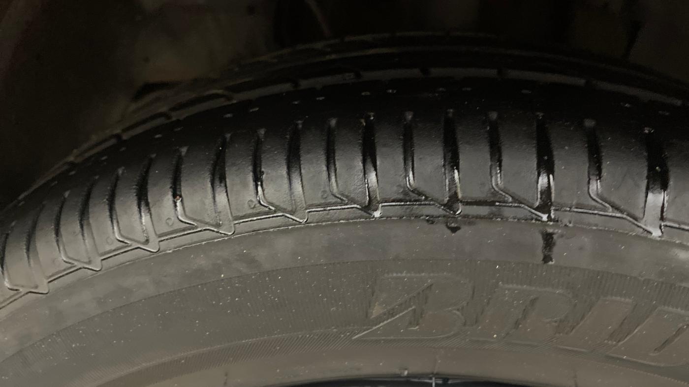 2023 Tata Tiago XT CNG, CNG, Manual, 22,125 km, Left Front Tyre Tread