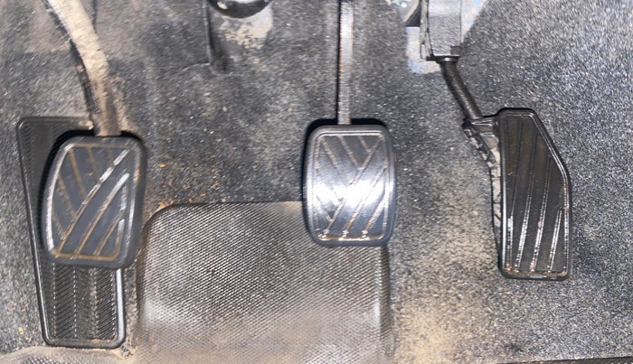 2023 Maruti Baleno  ZETA CNG 1.2L, CNG, Manual, 31,931 km, Pedals