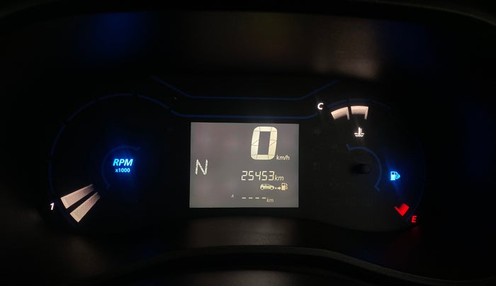 2022 Renault Kwid CLIMBER 1.0 AMT Dual Tone , Petrol, Automatic, 25,418 km, Odometer Image