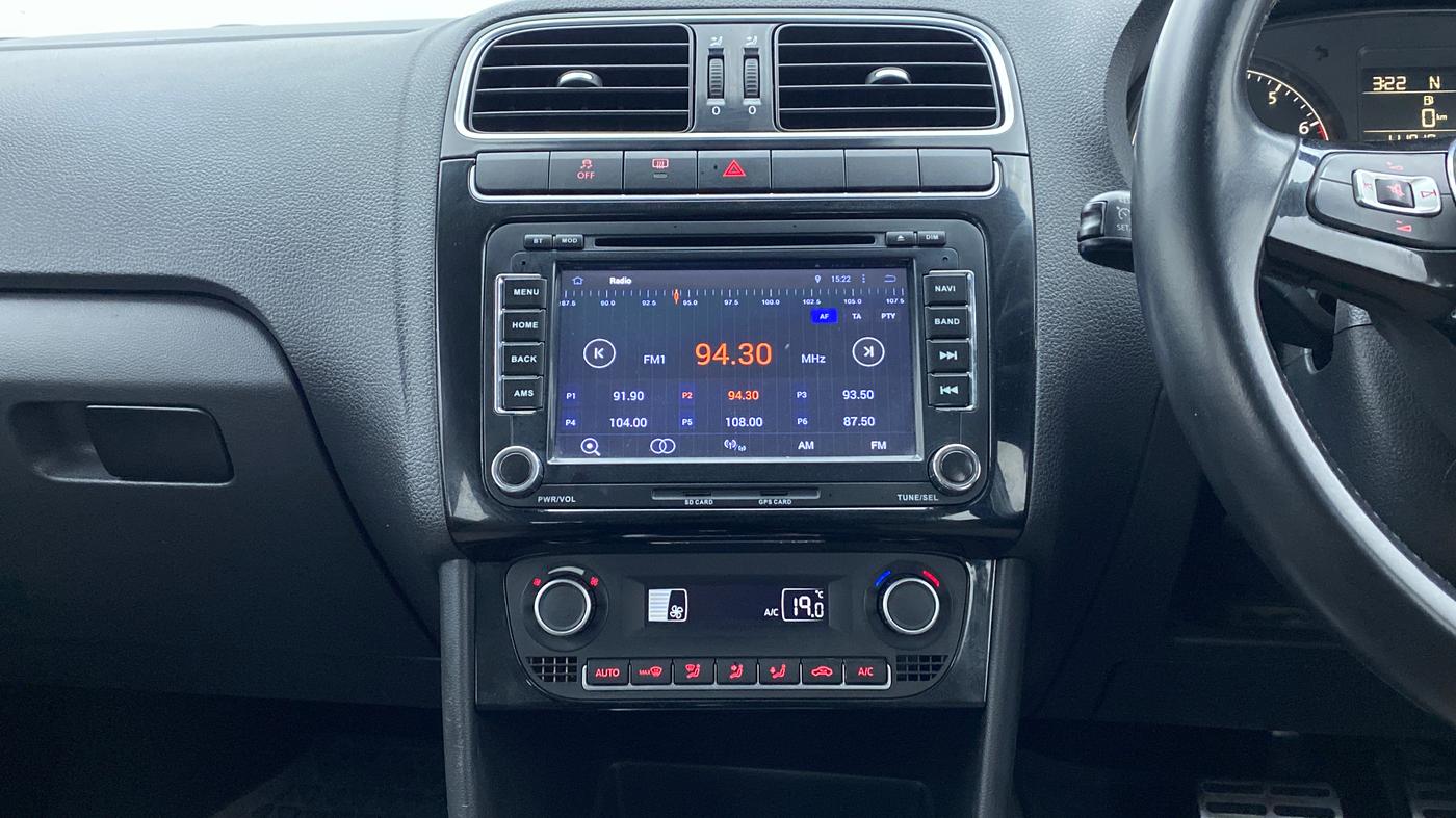 2015 Volkswagen Polo GT TSI 1.2 PETROL AT, Petrol, Automatic, 1,11,978 km, Air Conditioner