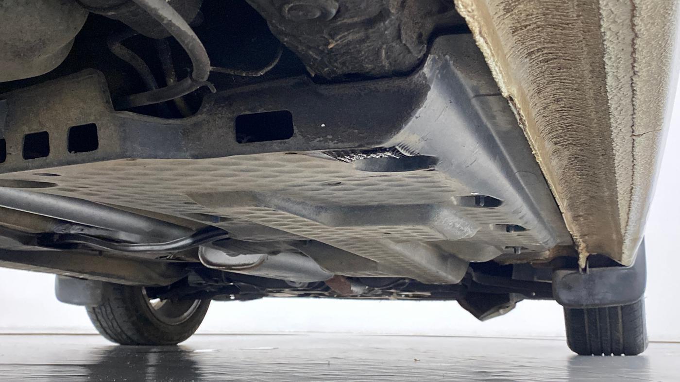 2015 Volkswagen Polo GT TSI 1.2 PETROL AT, Petrol, Automatic, 1,11,978 km, Right Side Underbody