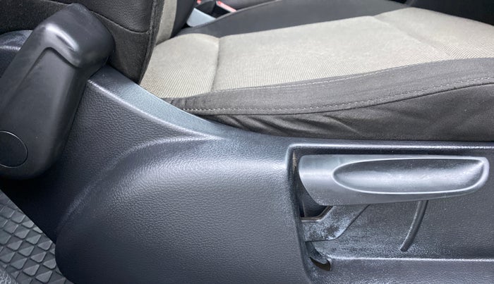 2015 Volkswagen Polo GT TSI 1.2 PETROL AT, Petrol, Automatic, 1,11,978 km, Driver Side Adjustment Panel