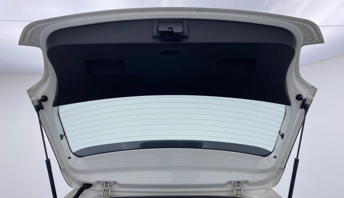 2015 Volkswagen Polo GT TSI 1.2 PETROL AT, Petrol, Automatic, 1,11,978 km, Boot Door Open