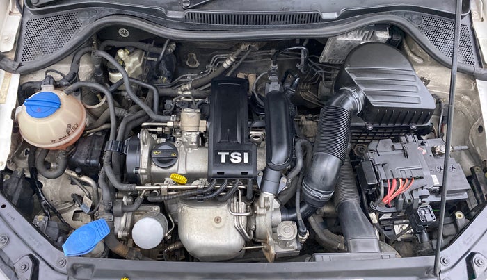 2015 Volkswagen Polo GT TSI 1.2 PETROL AT, Petrol, Automatic, 1,11,978 km, Open Bonet