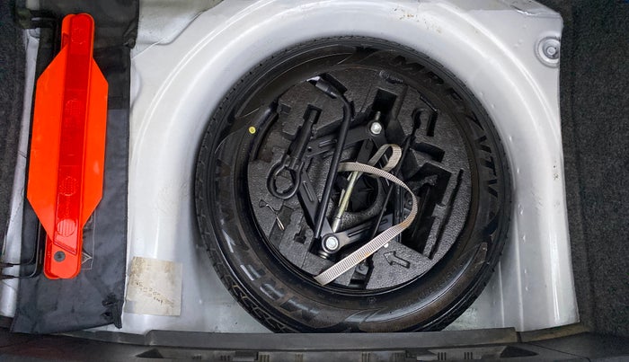 2015 Volkswagen Polo GT TSI 1.2 PETROL AT, Petrol, Automatic, 1,11,978 km, Spare Tyre