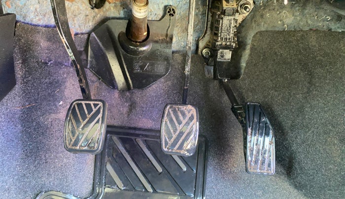 2020 Maruti Swift LXI, Petrol, Manual, 49,708 km, Pedals