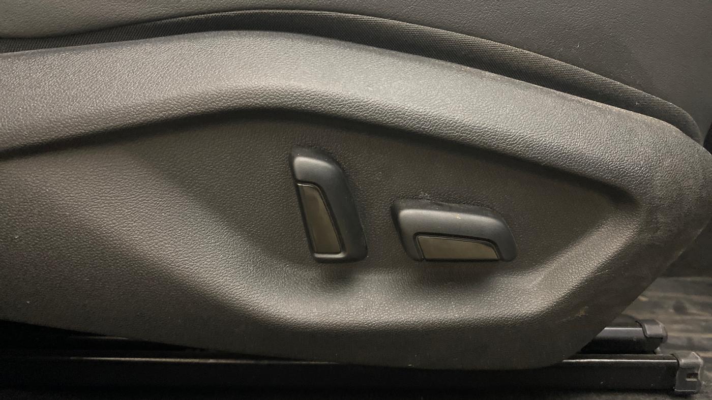 2024 Volkswagen TAIGUN GT TSI 1.5 DSG , Petrol, Automatic, 46,660 km, Driver Side Adjustment Panel