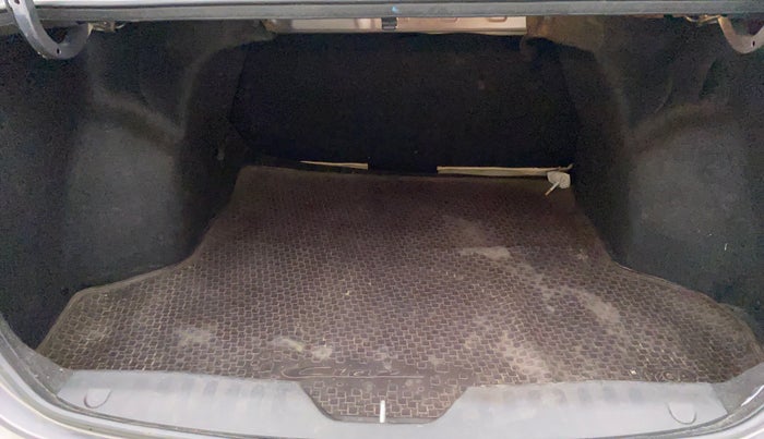 2016 Maruti Ciaz VXI+, Petrol, Manual, 27,576 km, Boot Inside