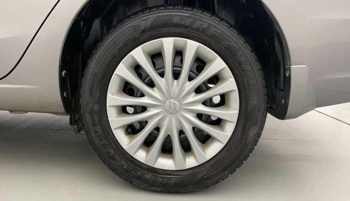 2016 Maruti Ciaz VXI+, Petrol, Manual, 27,576 km, Left Rear Wheel