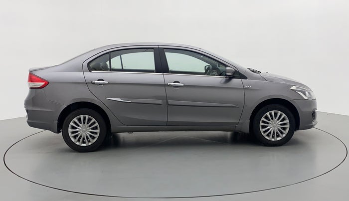 2016 Maruti Ciaz VXI+, Petrol, Manual, 27,576 km, Right Side
