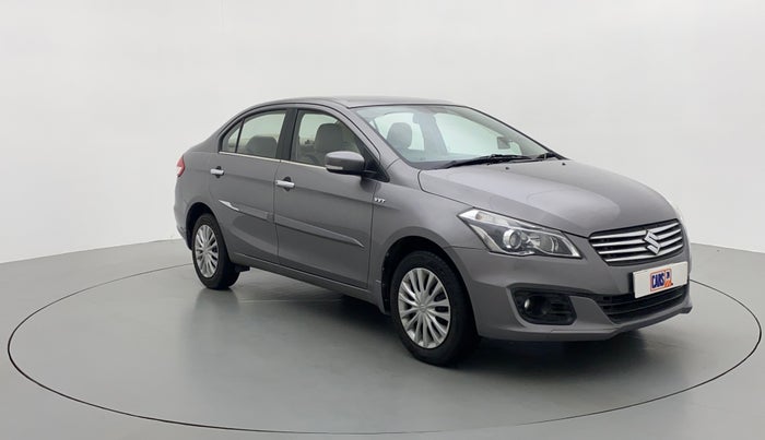2016 Maruti Ciaz VXI+, Petrol, Manual, 27,576 km, Right Front Diagonal