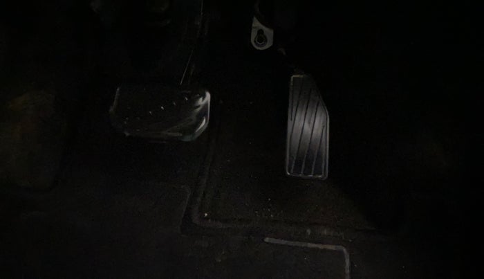 2022 Maruti New Wagon-R ZXI PLUS 1.2 AMT DUAL TONE, Petrol, Automatic, 50,458 km, Pedals