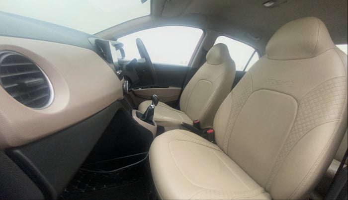 2014 Hyundai Xcent S 1.2, Petrol, Manual, 72,880 km, Right Side Front Door Cabin