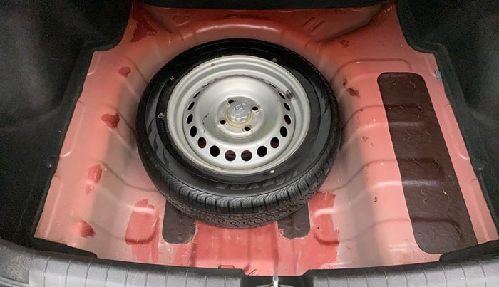 2014 Hyundai Xcent S 1.2, Petrol, Manual, 72,880 km, Dicky (Boot door) - Jack/Tool not available