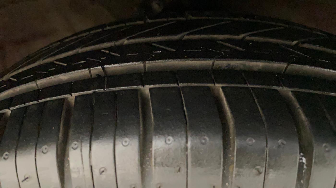 2014 Hyundai Xcent S 1.2, Petrol, Manual, 72,880 km, Right Front Tyre Tread