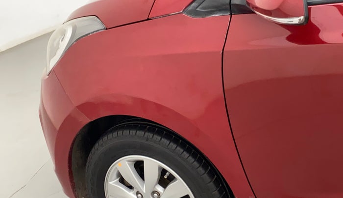 2014 Hyundai Xcent S 1.2, Petrol, Manual, 72,880 km, Left fender - Paint has minor damage