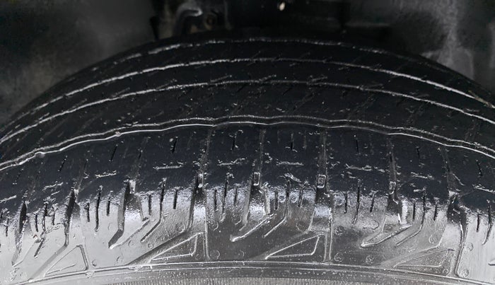 2019 Tata Harrier XM 2.0L Kryotec, Diesel, Manual, 56,950 km, Right Front Tyre Tread