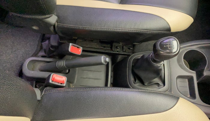 2019 Datsun Redi Go A, Petrol, Manual, 27,802 km, Gear Lever