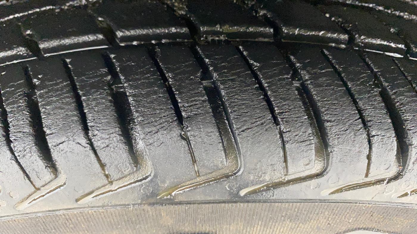 2019 Datsun Redi Go A, Petrol, Manual, 27,802 km, Left Front Tyre Tread