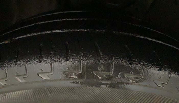 2017 Maruti IGNIS ZETA 1.2, Petrol, Manual, 41,393 km, Left Front Tyre Tread