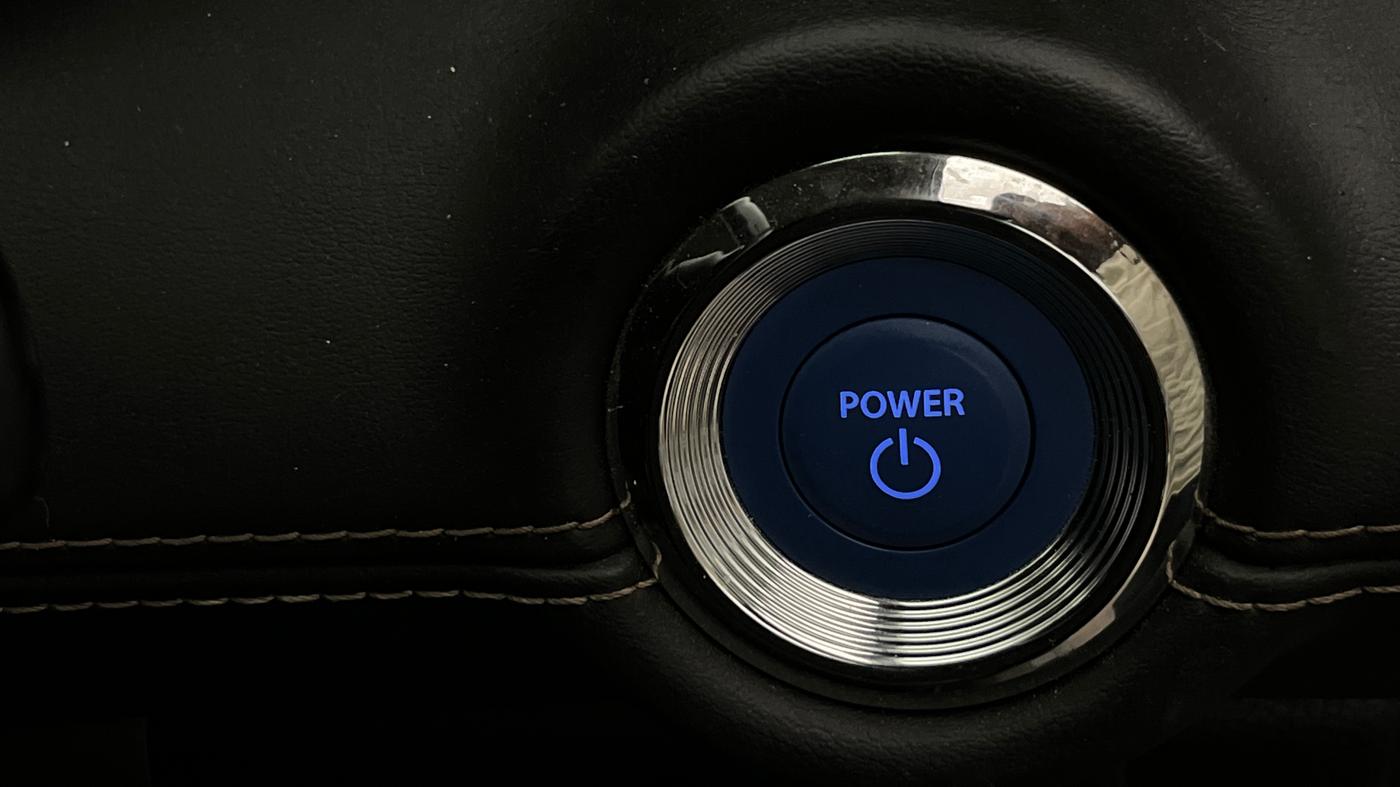 2025 Maruti Grand Vitara ZETA PLUS  HYBRID ECVT, Hybrid, Automatic, 30,655 km, Keyless Start/ Stop Button