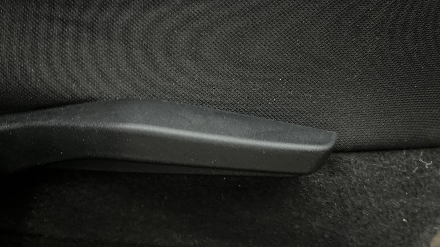 2025 Maruti Grand Vitara ZETA PLUS  HYBRID ECVT, Hybrid, Automatic, 30,655 km, Driver Side Adjustment Panel