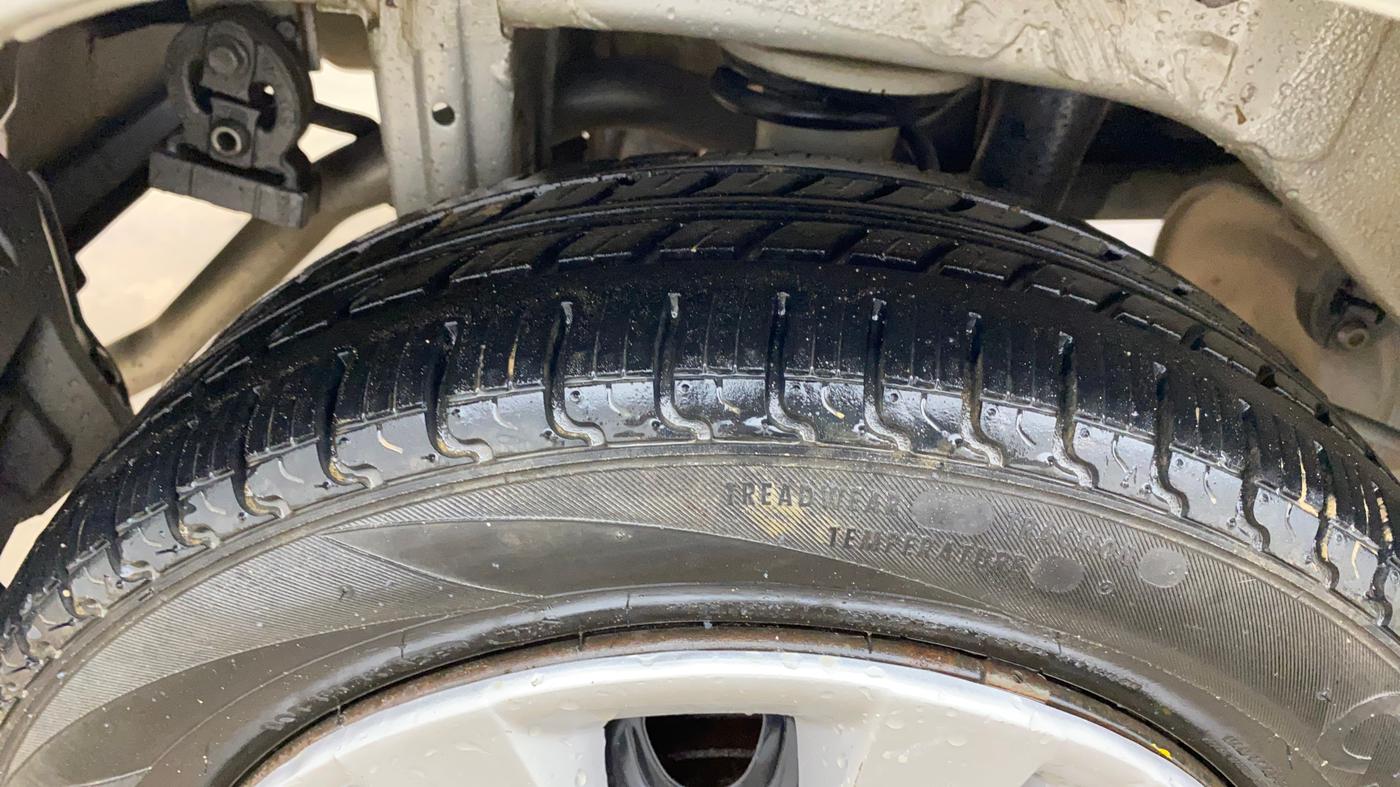2016 Maruti Alto K10 VXI, Petrol, Manual, 79,319 km, Right Rear Tyre Tread