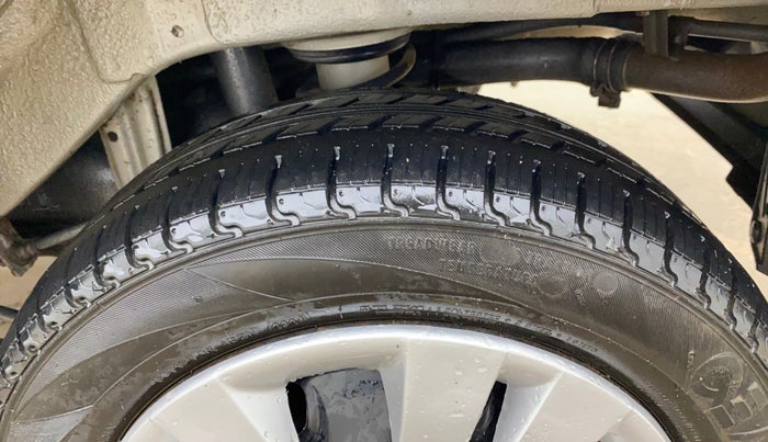 2016 Maruti Alto K10 VXI, Petrol, Manual, 79,229 km, Left Rear Tyre Tread