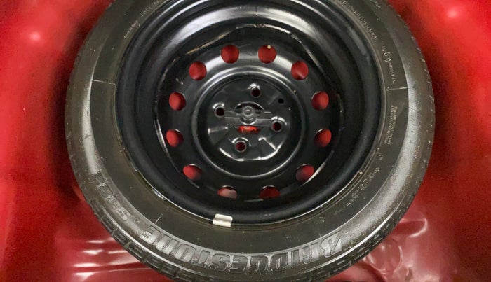 2014 Hyundai Eon SPORTZ, Petrol, Manual, 28,305 km, Spare Tyre