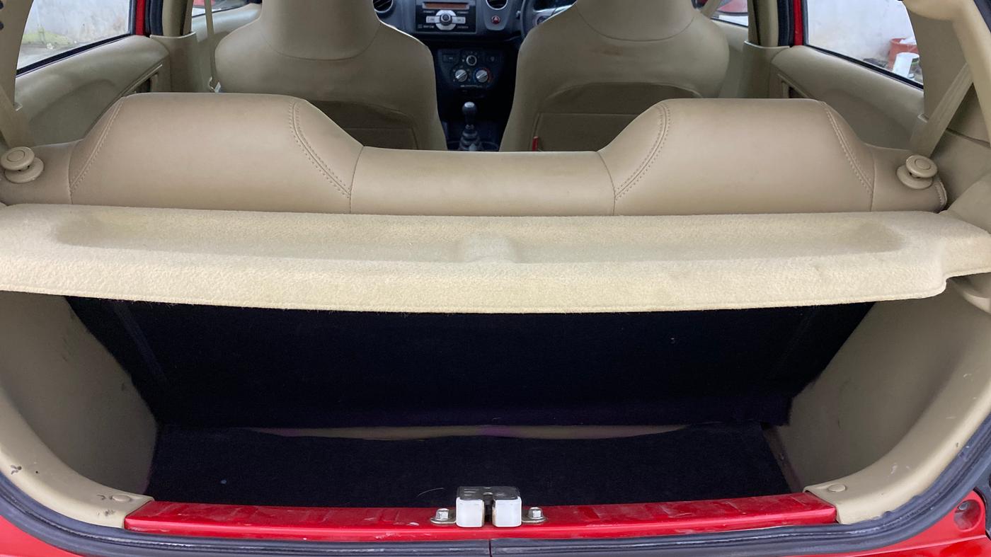 2015 Honda Brio S MT, Petrol, Manual, 20,885 km, Boot Inside