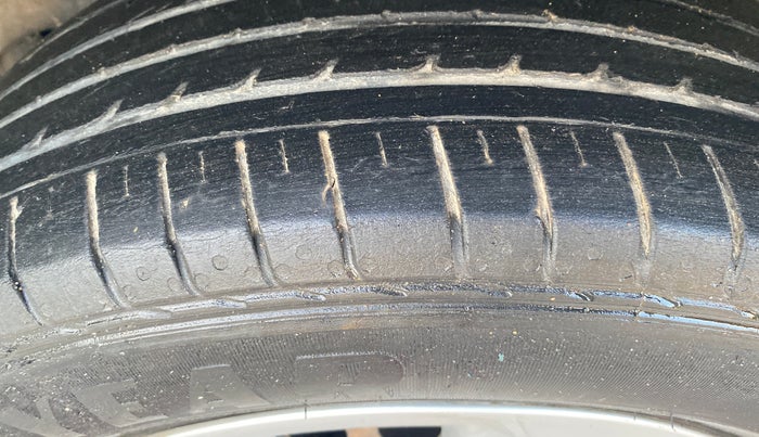 2015 Hyundai Creta S 1.6 PETROL, Petrol, Manual, 85,076 km, Left Rear Tyre Tread