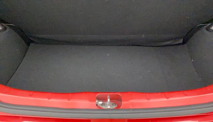 2018 Hyundai NEW SANTRO MAGNA, Petrol, Manual, 12,585 km, Boot Inside