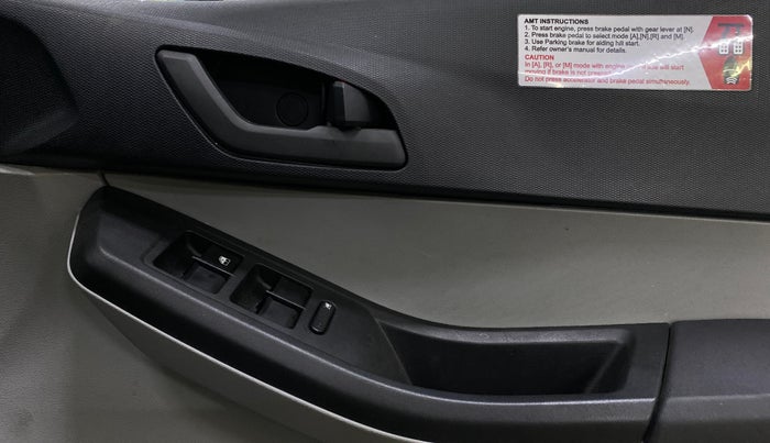 2024 Tata Tiago XTA PETROL, Petrol, Automatic, 8,375 km, Driver Side Door Panels Control