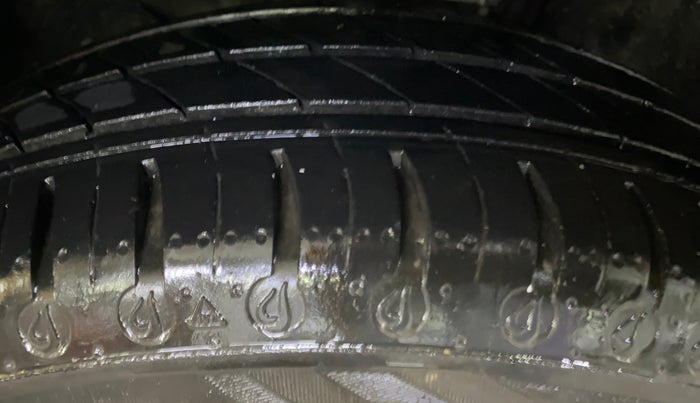 2024 Tata Tiago XTA PETROL, Petrol, Automatic, 8,375 km, Right Front Tyre Tread